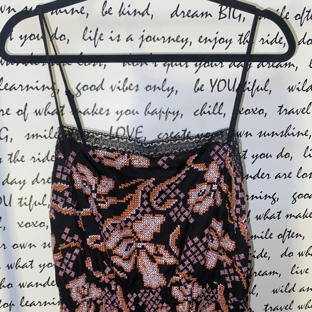 NWOT Embroidered Maxi Dress - Picture 5 of 14